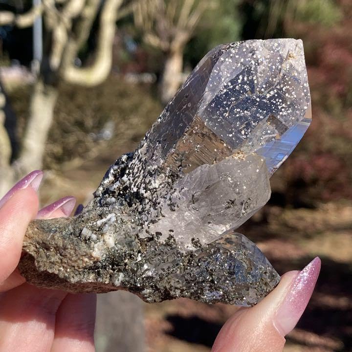 Amazon.co.jp: ガネーシュヒマールクォーツ 原石 クラスター R